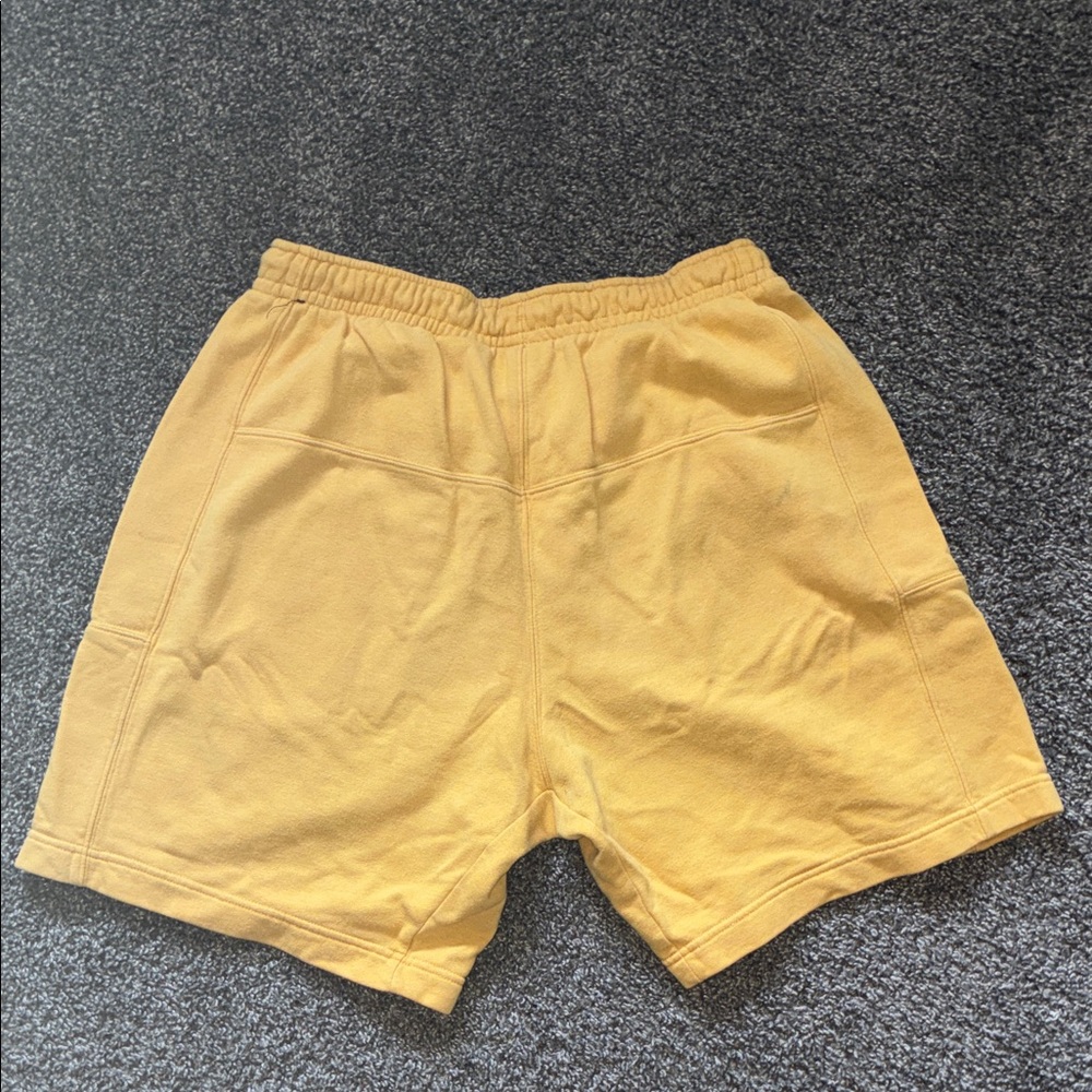 Nike Hoodie & Shorts Set - Picture 8 of 8